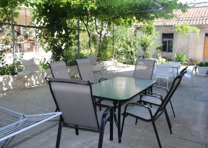 Apartment Grgas-Tucilo